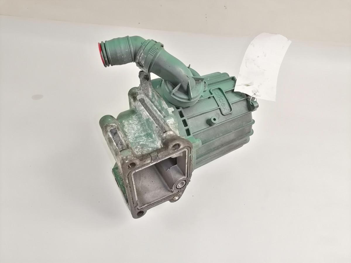 Volvo Karterituulutuse õliaurude separaator 21373547 - Carter pour Camion: photos 2 Volvo Karterituulutuse õliaurude separaator 21373547 - Carter pour Camion: photos 2