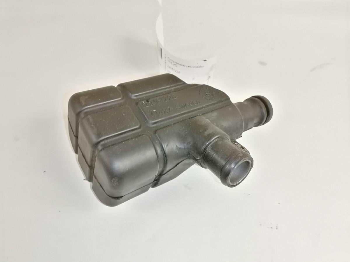 Volvo Kompressori resonaator 22161226 - Compresseur pour Camion: photos 2 Volvo Kompressori resonaator 22161226 - Compresseur pour Camion: photos 2