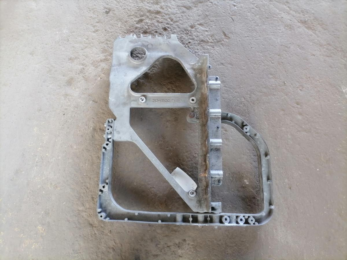 Volvo Mudguard bracket 21341500 - Pièce universelle pour Camion: photos 4 Volvo Mudguard bracket 21341500 - Pièce universelle pour Camion: photos 4