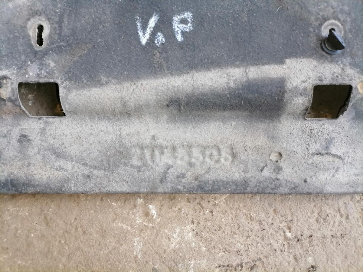 Volvo Noise reduction mat under the cab 21145508 - Pièce universelle pour Camion: photos 4 Volvo Noise reduction mat under the cab 21145508 - Pièce universelle pour Camion: photos 4