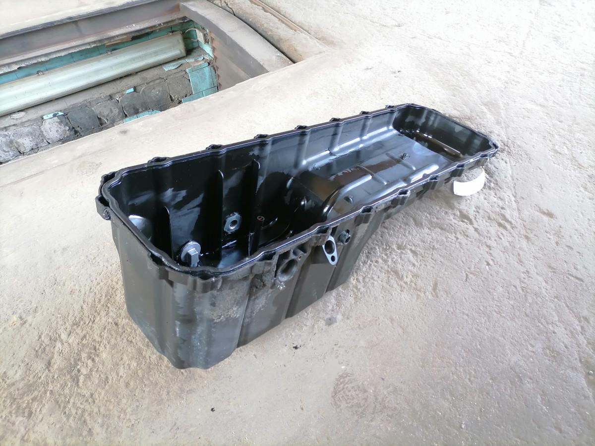 Volvo Oil sump 20720870 - Carter d'huile pour Camion: photos 5 Volvo Oil sump 20720870 - Carter d'huile pour Camion: photos 5