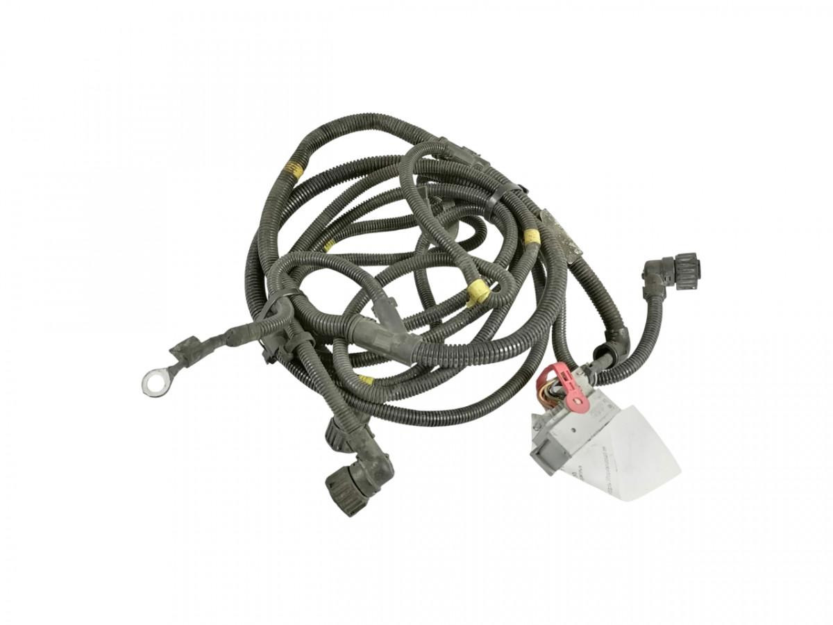 Volvo Raami juhtmestik 22203714 - Pièce universelle pour Camion: photos 1 Volvo Raami juhtmestik 22203714 - Pièce universelle pour Camion: photos 1