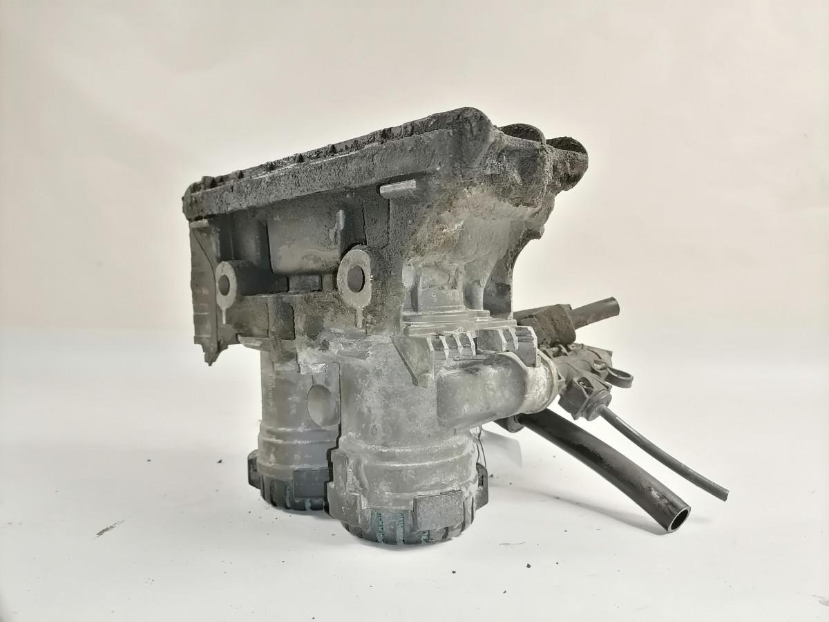 Volvo Rear axel brake pressure control valve 21114975 - Valve de frein pour Camion: photos 3 Volvo Rear axel brake pressure control valve 21114975 - Valve de frein pour Camion: photos 3