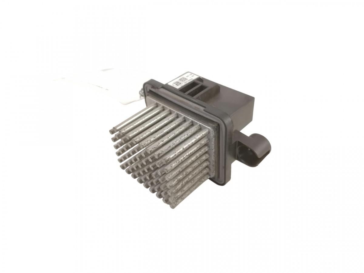 Volvo Salongi ventilaatori regulaator 29408042 - Capteur pour Camion: photos 1 Volvo Salongi ventilaatori regulaator 29408042 - Capteur pour Camion: photos 1