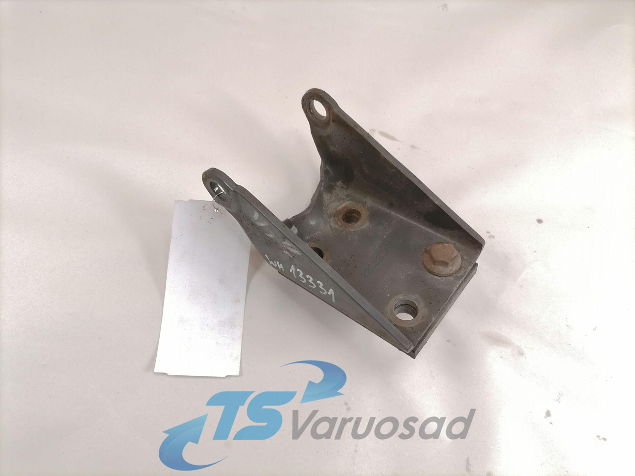 Volvo Shock absorber mounting 22022527 - Suspension pour Camion: photos 1 Volvo Shock absorber mounting 22022527 - Suspension pour Camion: photos 1
