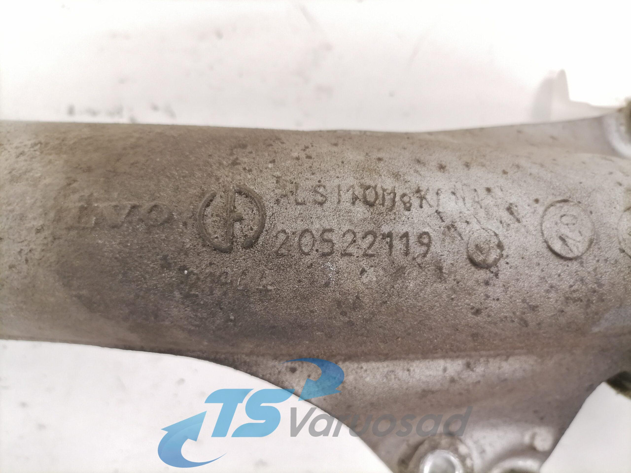 Volvo intercooler pipe 20522119 - Intercooler pour Camion: photos 5 Volvo intercooler pipe 20522119 - Intercooler pour Camion: photos 5