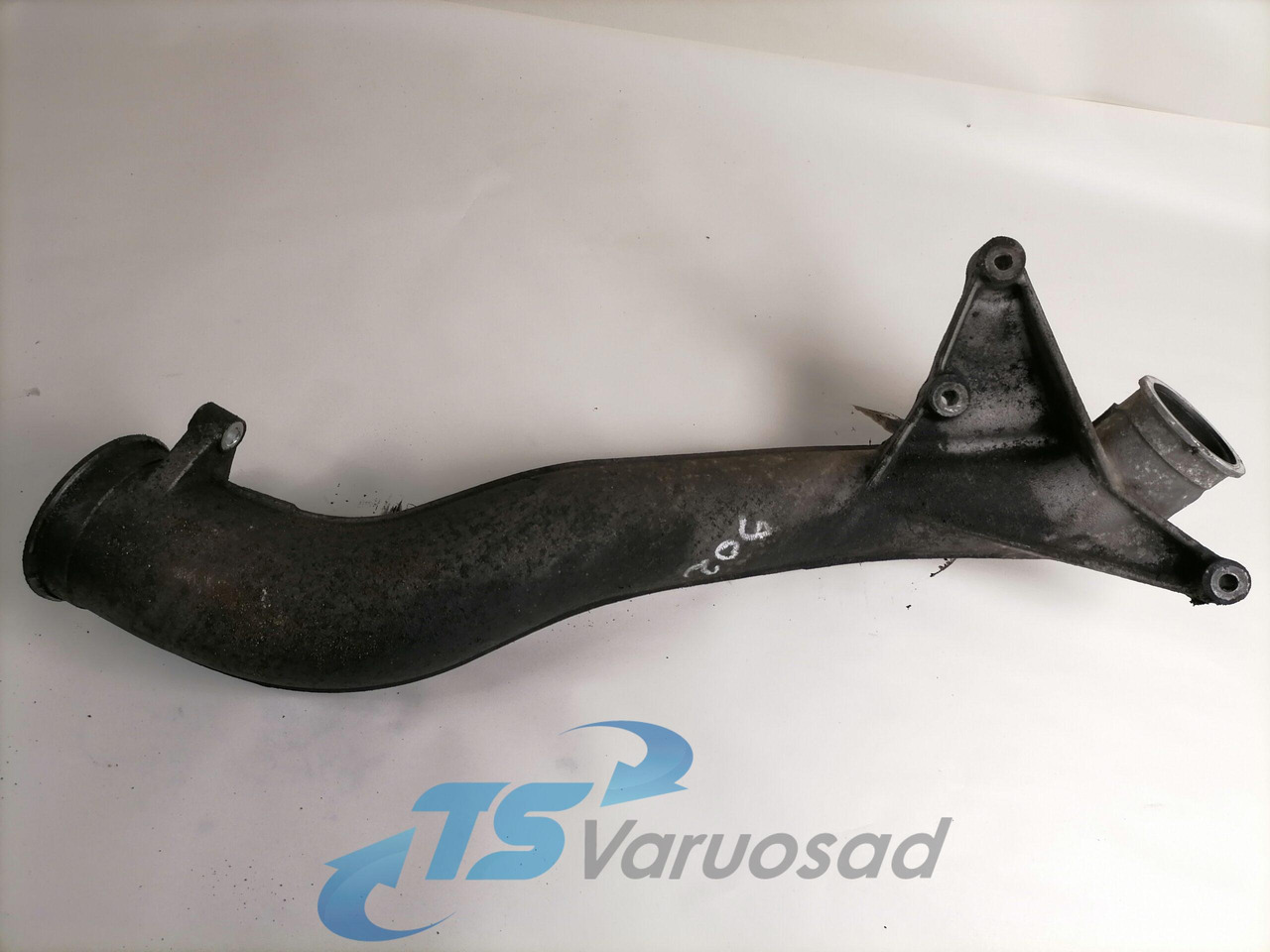 Volvo intercooler pipe 3979999 - Intercooler pour Camion: photos 2 Volvo intercooler pipe 3979999 - Intercooler pour Camion: photos 2