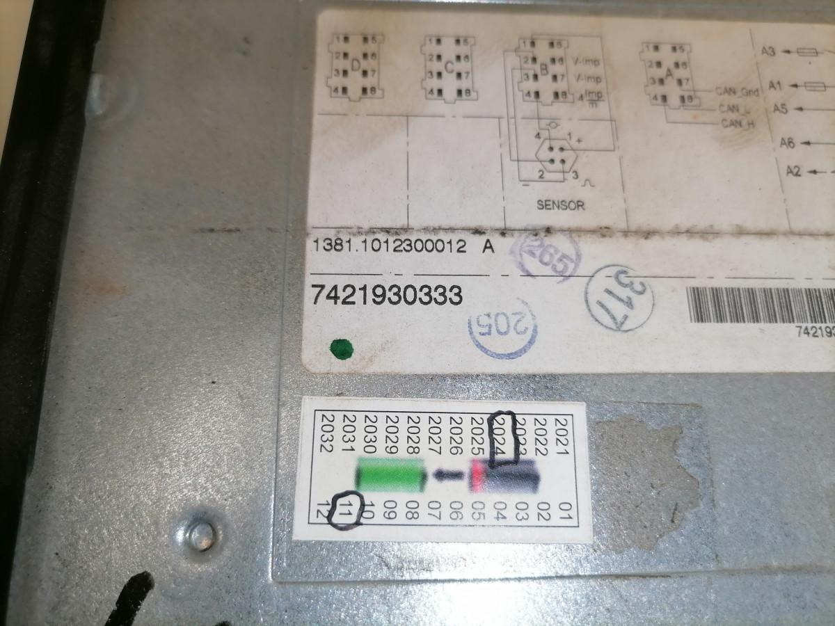 Volvo tachograph 7421930333 - Chronotachygraphe pour Camion: photos 5 Volvo tachograph 7421930333 - Chronotachygraphe pour Camion: photos 5