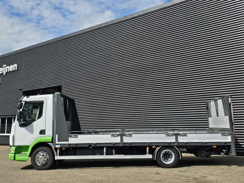 DAF LF 12.210 / OPRIJ / MACHINE TRANSPORT - Remorqueuse: photos 2 DAF LF 12.210 / OPRIJ / MACHINE TRANSPORT - Remorqueuse: photos 2