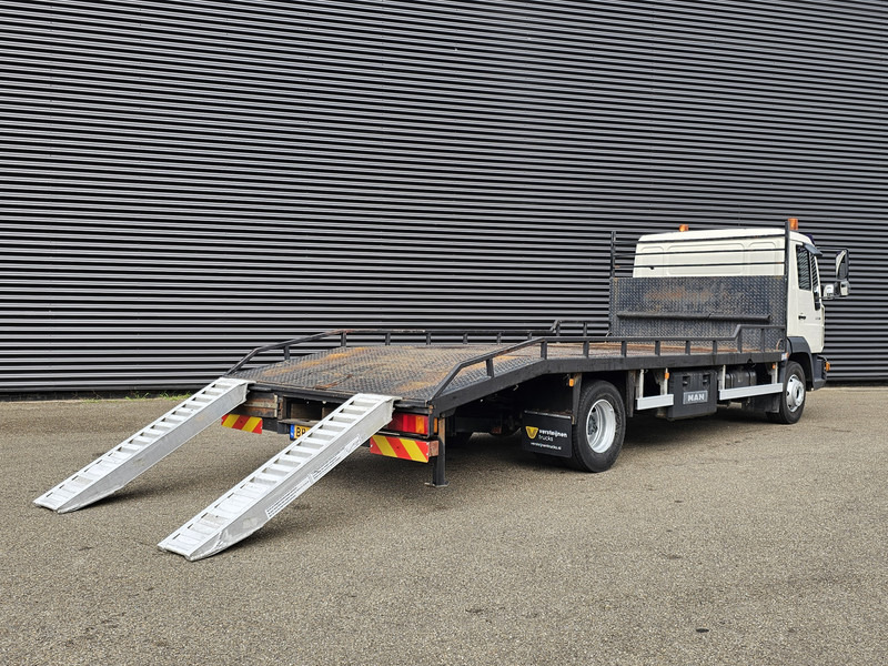 MAN LE 12.180 / OPRIJ / MACHINE TRANSPORT - Camion porte-voitures: photos 4 MAN LE 12.180 / OPRIJ / MACHINE TRANSPORT - Camion porte-voitures: photos 4