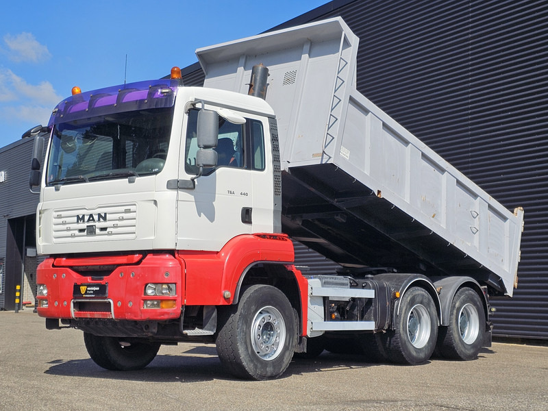 MAN TGA 26.440 6x4 / TIPPER - TRACTOR COMBI / SPRING / BIG AXLE - Camion benne: photos 1 MAN TGA 26.440 6x4 / TIPPER - TRACTOR COMBI / SPRING / BIG AXLE - Camion benne: photos 1