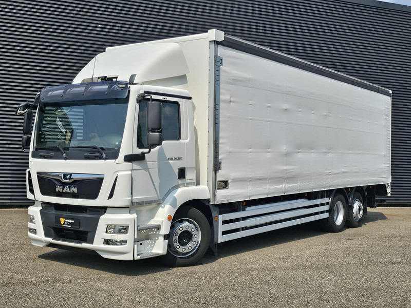 MAN TGM 26.320 / 6x2-4 / LBW / 6000kg TAIL LIFT - Camion fourgon: photos 1 MAN TGM 26.320 / 6x2-4 / LBW / 6000kg TAIL LIFT - Camion fourgon: photos 1