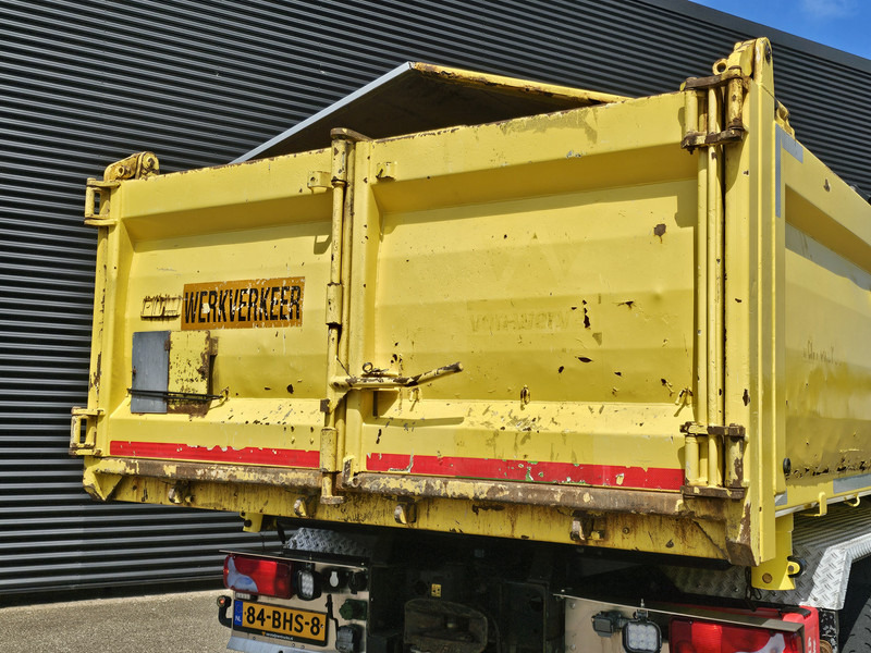 Camion benne, Camion grue MAN TGS 33.480 6x6 / PALFINGER Z CRANE / 2 SIDE TIPPER: photos 11