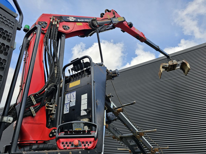 MAN TGS 35.400 8x4-4 / PALFINGER Z CRANE + CONTAINER SYSTEM - Camion - système de câble, Camion grue: photos 2 MAN TGS 35.400 8x4-4 / PALFINGER Z CRANE + CONTAINER SYSTEM - Camion - système de câble, Camion grue: photos 2