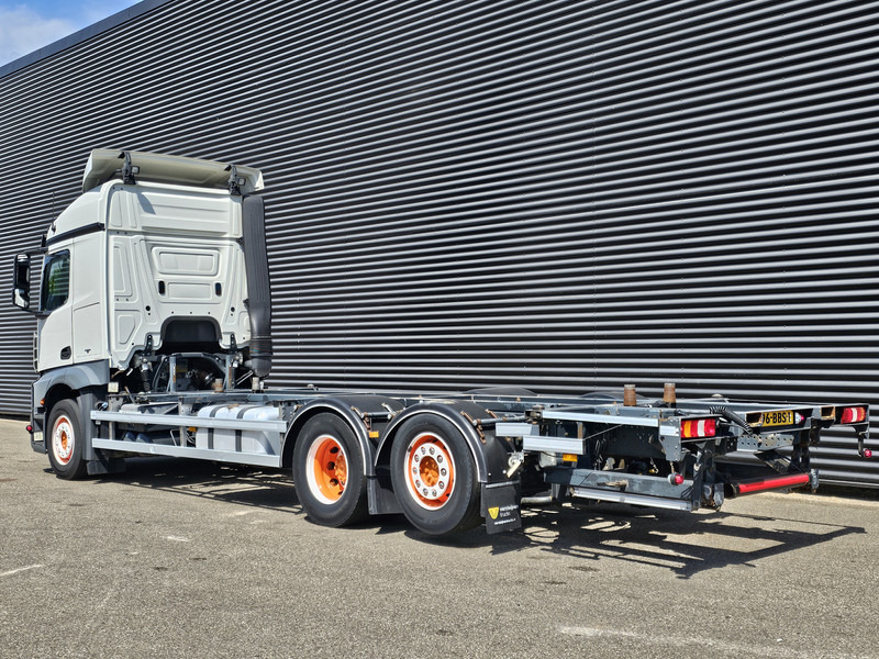 Mercedes-Benz ACTROS 2640 6x2-4 / NL TRUCK - Camion porte-conteneur/ Caisse mobile: photos 3 Mercedes-Benz ACTROS 2640 6x2-4 / NL TRUCK - Camion porte-conteneur/ Caisse mobile: photos 3