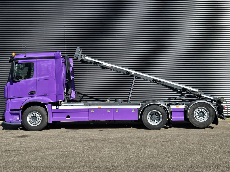 Mercedes-Benz AROCS 3345 / 6x2 / CABLE-CONTAINER SYSTEM - Camion - système de câble: photos 3 Mercedes-Benz AROCS 3345 / 6x2 / CABLE-CONTAINER SYSTEM - Camion - système de câble: photos 3