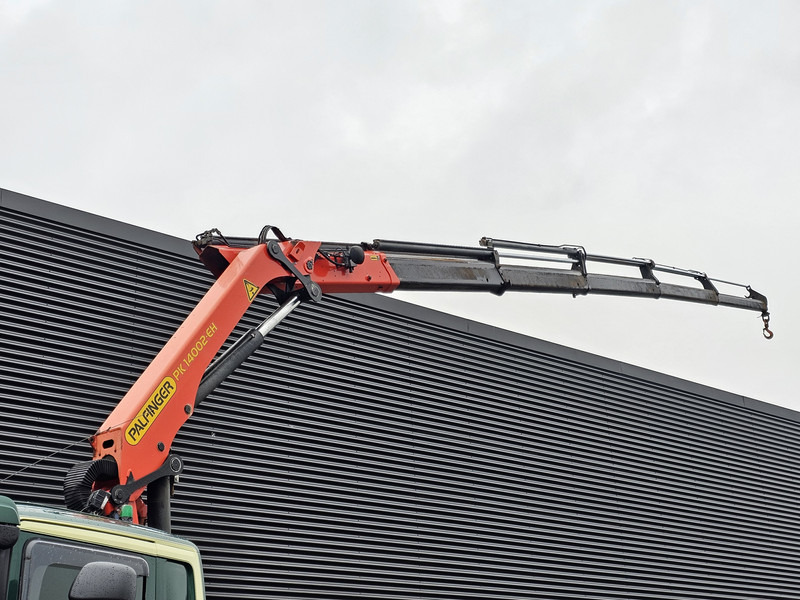 Scania P320 4x2 / PALFINGER 14TM / CRANE/KRAN/GRUE - Camion plateau, Camion grue: photos 2 Scania P320 4x2 / PALFINGER 14TM / CRANE/KRAN/GRUE - Camion plateau, Camion grue: photos 2