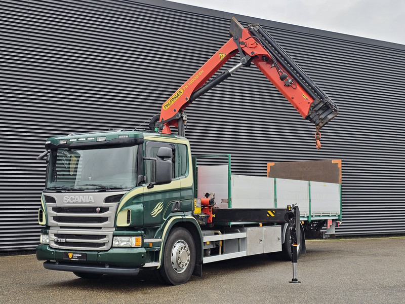Scania P320 / 4x2 / PALFINGER PK14002 / CRANE/KRAN - Camion plateau, Camion grue: photos 3 Scania P320 / 4x2 / PALFINGER PK14002 / CRANE/KRAN - Camion plateau, Camion grue: photos 3