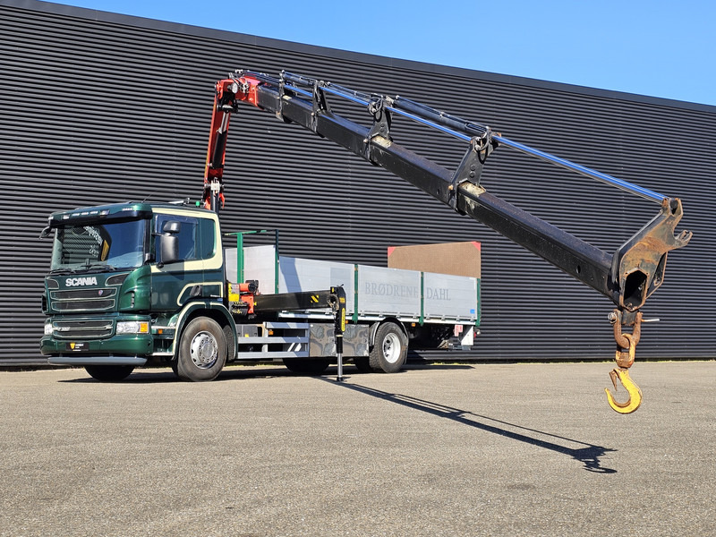 Scania P320 4x2 / PALFINGER PK14002 / CRANE/KRAN - Camion plateau, Camion grue: photos 2 Scania P320 4x2 / PALFINGER PK14002 / CRANE/KRAN - Camion plateau, Camion grue: photos 2