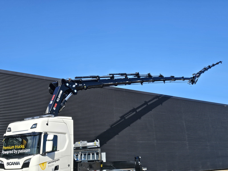 Scania R590 V8 / 8X2 / HIAB 1188 + JIB + WINCH - Camion plateau, Camion grue: photos 2 Scania R590 V8 / 8X2 / HIAB 1188 + JIB + WINCH - Camion plateau, Camion grue: photos 2