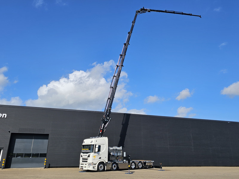 Scania R590 V8 / 8X2 / HIAB 1188 + JIB + WINCH - Camion plateau, Camion grue: photos 4 Scania R590 V8 / 8X2 / HIAB 1188 + JIB + WINCH - Camion plateau, Camion grue: photos 4