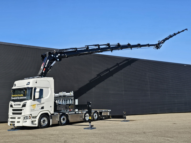 Scania R590 V8 / 8X2 / HIAB 1188 + JIB + WINCH - Camion grue: photos 1 Scania R590 V8 / 8X2 / HIAB 1188 + JIB + WINCH - Camion grue: photos 1