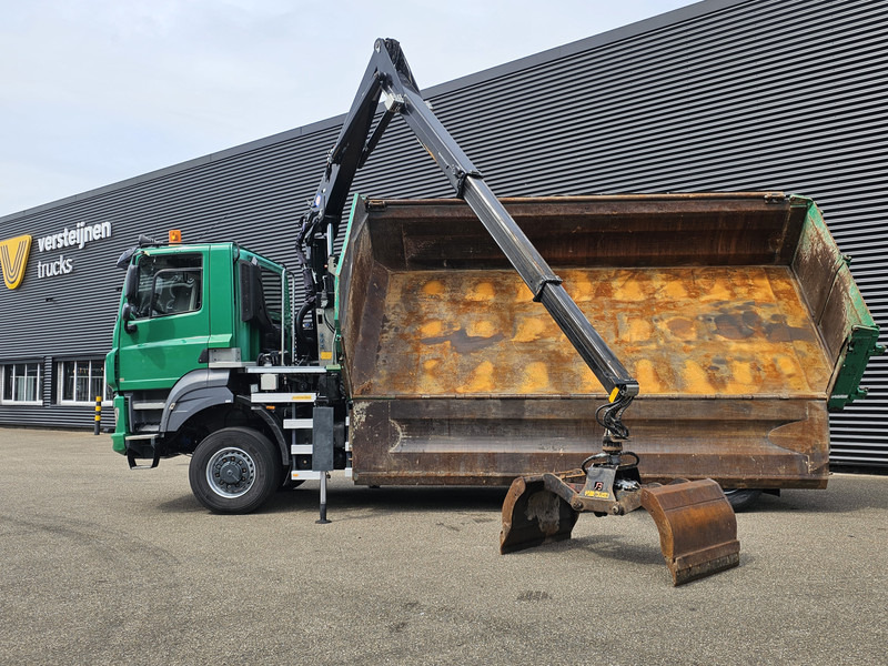 Tatra T158/II 6X6 / HMF Z CRANE + 2 SIDE TIPPER - Camion benne, Camion grue: photos 3 Tatra T158/II 6X6 / HMF Z CRANE + 2 SIDE TIPPER - Camion benne, Camion grue: photos 3