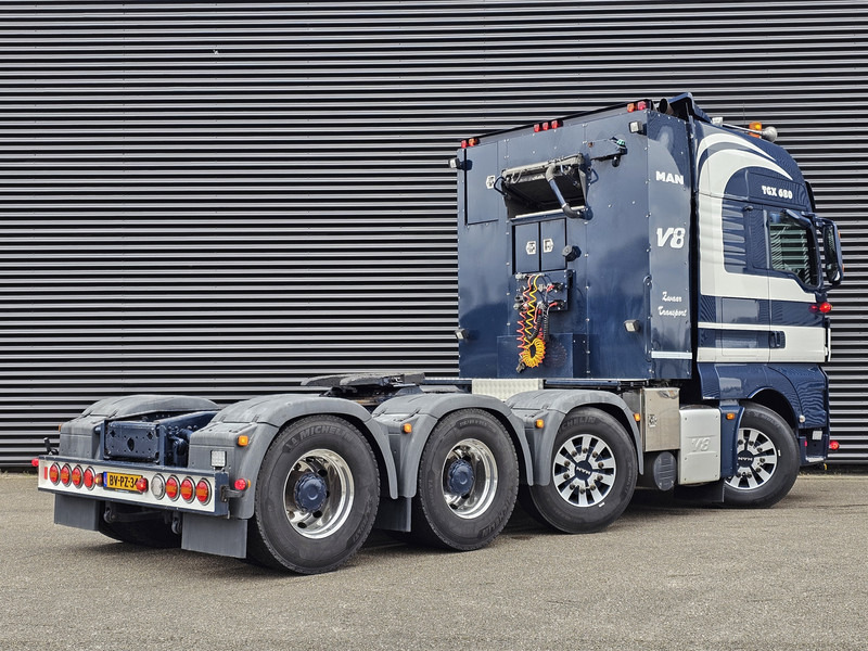 MAN TGX 41.680 / WSK - 250 T / 8X4/4 BLS / RETARDER - Tracteur routier: photos 2 MAN TGX 41.680 / WSK - 250 T / 8X4/4 BLS / RETARDER - Tracteur routier: photos 2