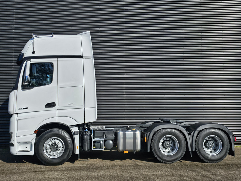 Mercedes-Benz ACTROS 3363 / 6x4 / !!NEW!! / RETARDER / PTO - Tracteur routier: photos 2 Mercedes-Benz ACTROS 3363 / 6x4 / !!NEW!! / RETARDER / PTO - Tracteur routier: photos 2