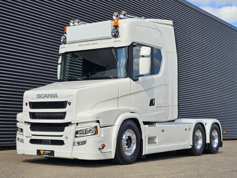 Scania T660 V8 6x4 TORPEDO / HAUBER / SHOW TRUCK - Tracteur routier: photos 1 Scania T660 V8 6x4 TORPEDO / HAUBER / SHOW TRUCK - Tracteur routier: photos 1