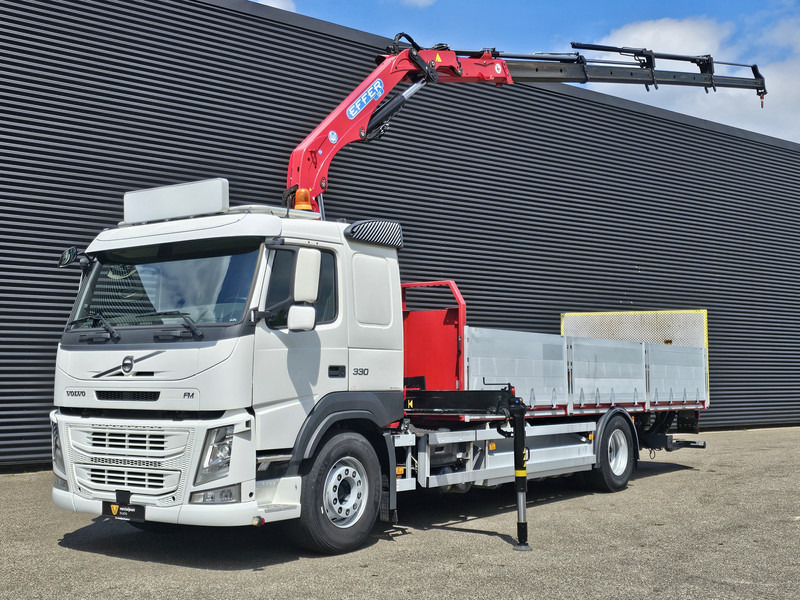 Volvo FM 330 4x2 / EFFER 12.5 t/m CRANE / KRAN - Camion plateau, Camion grue: photos 1 Volvo FM 330 4x2 / EFFER 12.5 t/m CRANE / KRAN - Camion plateau, Camion grue: photos 1