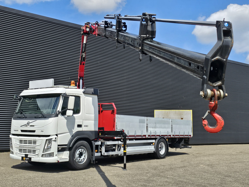 Volvo FM 330 4x2 / EFFER 12.5 t/m CRANE / KRAN - Camion plateau, Camion grue: photos 3 Volvo FM 330 4x2 / EFFER 12.5 t/m CRANE / KRAN - Camion plateau, Camion grue: photos 3