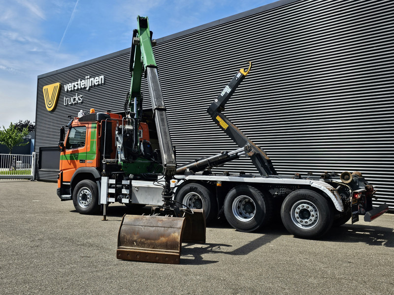 Volvo FMX 460 / 8x4-4 / HMF CRANE + HOOKLIFT / CONTAINER - Camion ampliroll, Camion grue: photos 3 Volvo FMX 460 / 8x4-4 / HMF CRANE + HOOKLIFT / CONTAINER - Camion ampliroll, Camion grue: photos 3
