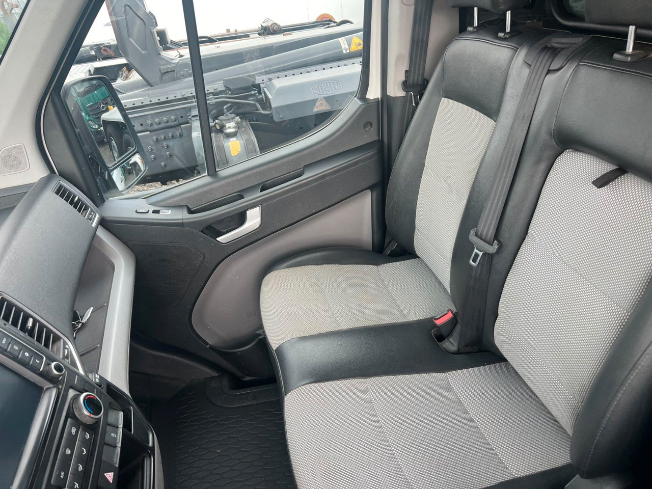 Hyundai H350 Kasten Kasten L3H2 Profi Kurz / Hoch - Fourgon utilitaire: photos 4 Hyundai H350 Kasten Kasten L3H2 Profi Kurz / Hoch - Fourgon utilitaire: photos 4