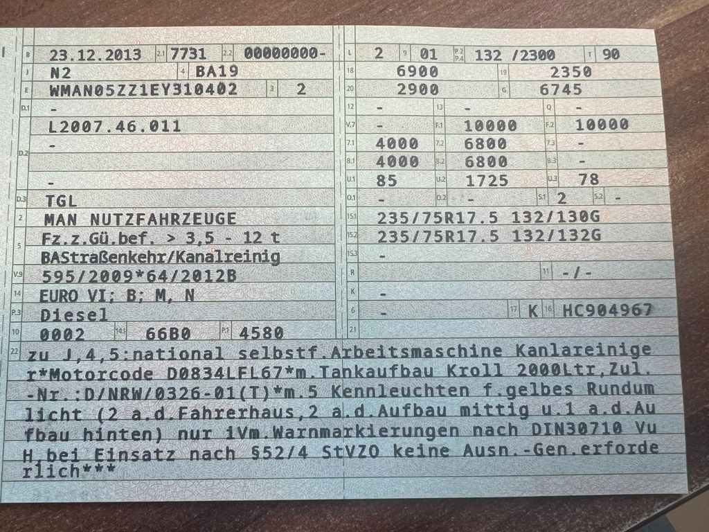 MAN 10.180 Saug & Druck & Spülwagen & Funk Euro 6 MAN 10.180 Saug & Druck & Spülwagen - Camion hydrocureur: photos 3 MAN 10.180 Saug & Druck & Spülwagen & Funk Euro 6 MAN 10.180 Saug & Druck & Spülwagen - Camion hydrocureur: photos 3