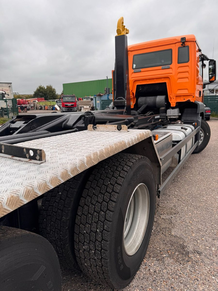 Camion ampliroll MAN 26.40 6X2 Meiller RK 20.70 mit Funk: photos 20 Camion ampliroll MAN 26.40 6X2 Meiller RK 20.70 mit Funk: photos 20