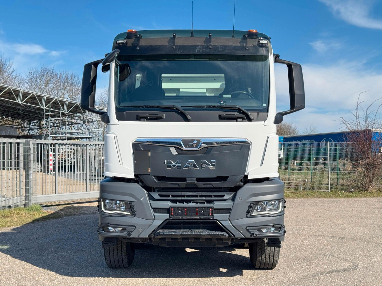 MAN 35.510 TGS Meiller P430 Thermomulde Top Zustand! - Camion benne: photos 4 MAN 35.510 TGS Meiller P430 Thermomulde Top Zustand! - Camion benne: photos 4
