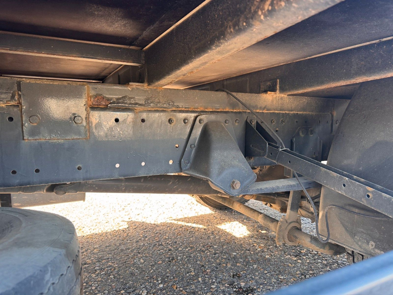 Véhicule utilitaire plateau baché MAN 8.140 4X2 Pritsche Plane Original Km: photos 9 Véhicule utilitaire plateau baché MAN 8.140 4X2 Pritsche Plane Original Km: photos 9