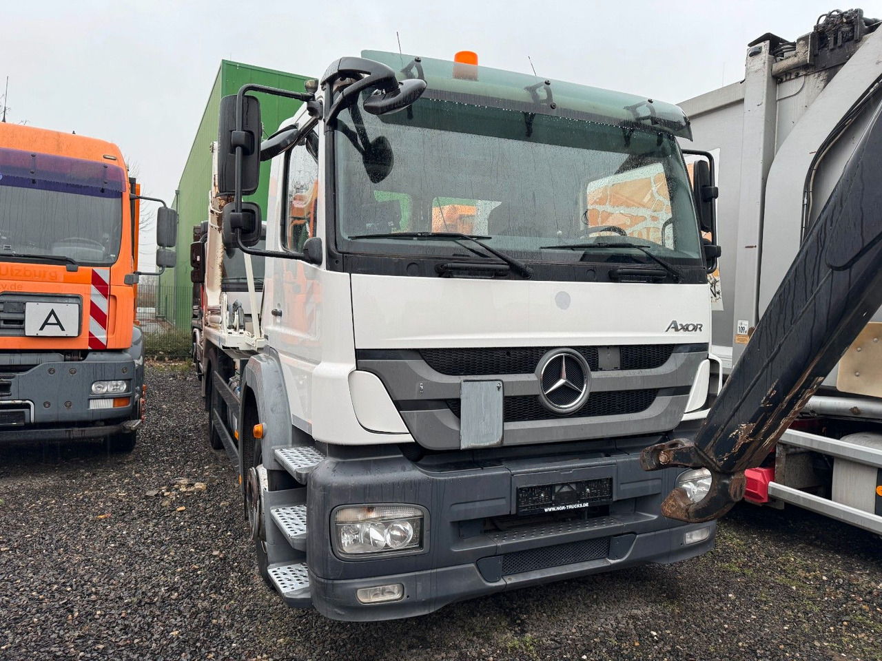Mercedes-Benz 1833 4X2 Meiller AK 12 Absetzkipper Mercedes-Benz 1833 4X2 Meiller AK 12 Absetzkipper - Camion multibenne: photos 1 Mercedes-Benz 1833 4X2 Meiller AK 12 Absetzkipper Mercedes-Benz 1833 4X2 Meiller AK 12 Absetzkipper - Camion multibenne: photos 1
