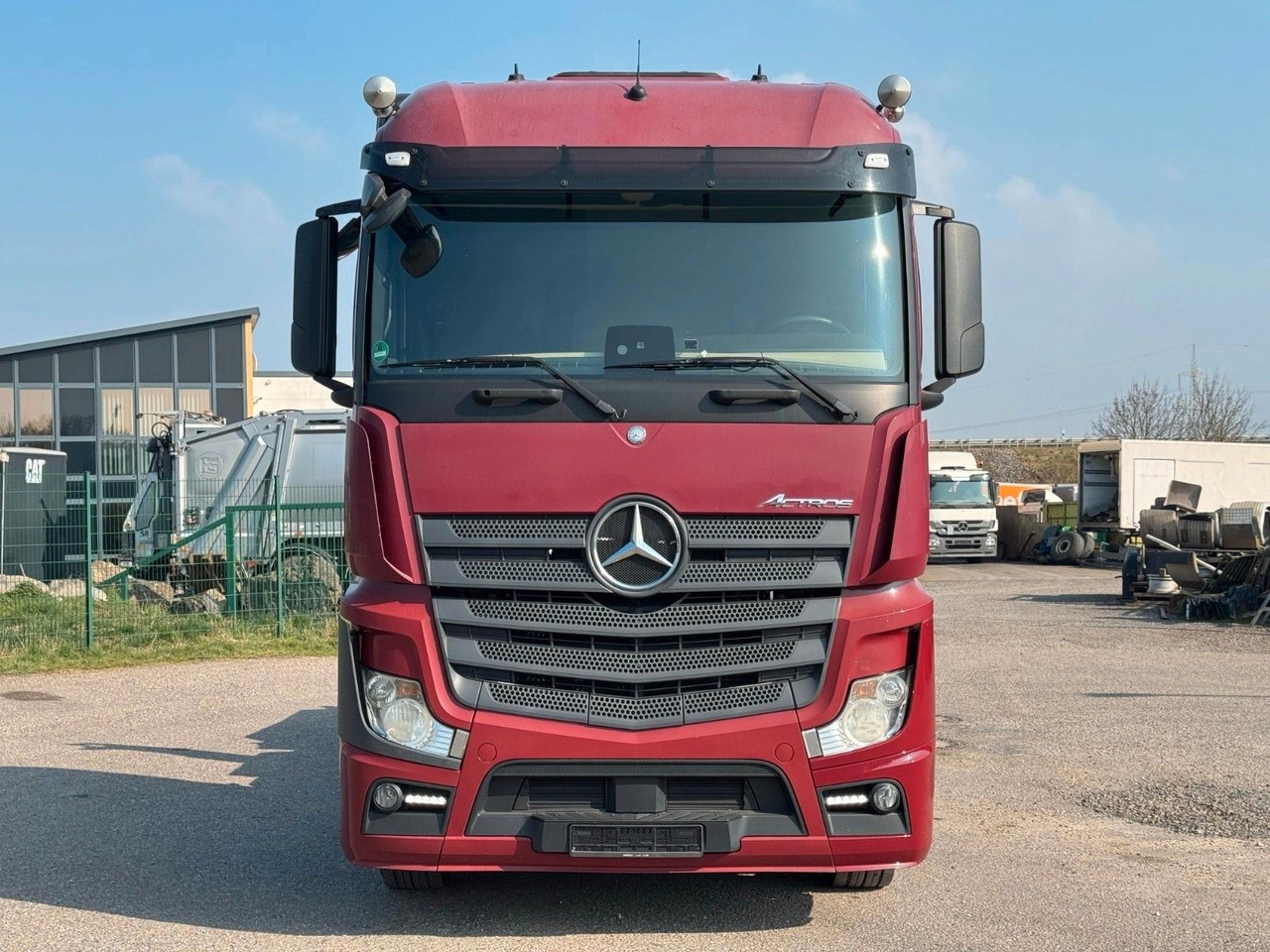 Mercedes-Benz 2558 6x2 Fahrgestell Chassis | Retarder | Klima - Châssis cabine: photos 1 Mercedes-Benz 2558 6x2 Fahrgestell Chassis | Retarder | Klima - Châssis cabine: photos 1