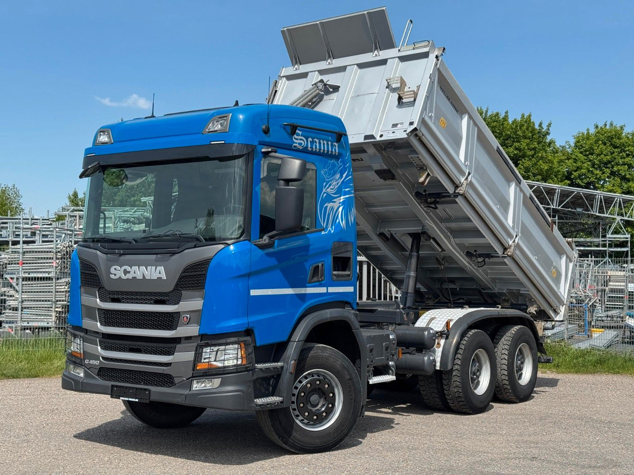 Scania G450 Meiller 3S. Kipper mit Bordmatik Top Zust. - Camion benne: photos 1 Scania G450 Meiller 3S. Kipper mit Bordmatik Top Zust. - Camion benne: photos 1