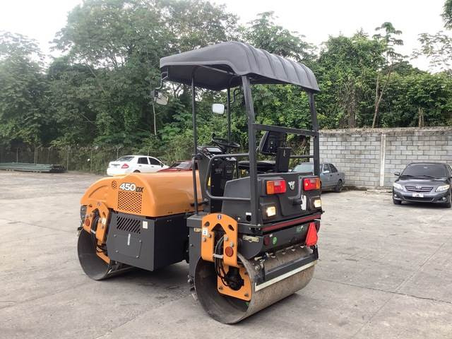 CASE 450DX - Rouleau compresseur: photos 2 CASE 450DX - Rouleau compresseur: photos 2