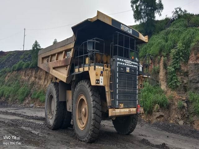 CAT 777E - Tombereau rigide: photos 4 CAT 777E - Tombereau rigide: photos 4