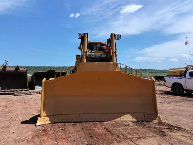 CAT D8T - Bulldozer: photos 3 CAT D8T - Bulldozer: photos 3