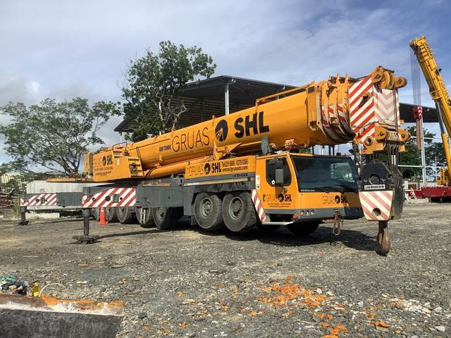 Liebherr LTM1400 - Grue tout-terrain: photos 4 Liebherr LTM1400 - Grue tout-terrain: photos 4