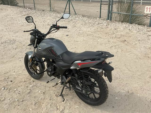 Aftek Motors Turbo TR170 - Motocyclette: photos 2 Aftek Motors Turbo TR170 - Motocyclette: photos 2