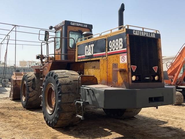 CAT 988B - Chargeuse sur pneus: photos 2 CAT 988B - Chargeuse sur pneus: photos 2