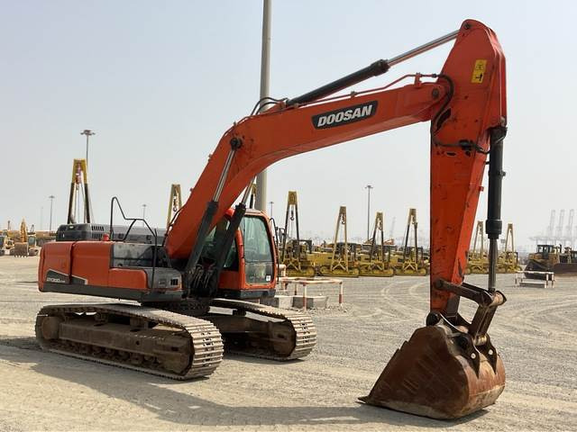 Doosan DX300LC-9C - Pelle sur chenille: photos 4 Doosan DX300LC-9C - Pelle sur chenille: photos 4