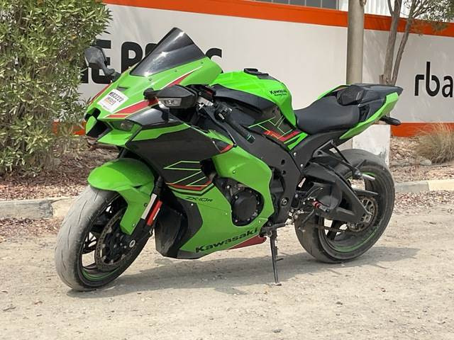 Kawasaki Ninja ZX10R - Motocyclette: photos 1 Kawasaki Ninja ZX10R - Motocyclette: photos 1