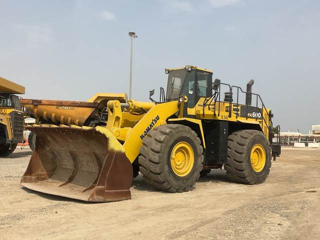 Komatsu WA600-6 - Chargeuse sur pneus: photos 1 Komatsu WA600-6 - Chargeuse sur pneus: photos 1